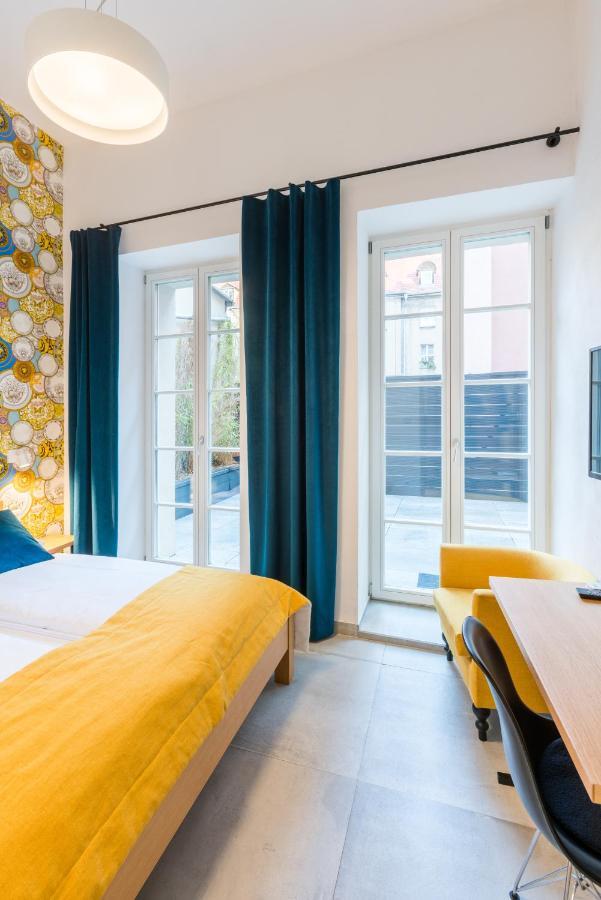 Tcz Wozna Aparthotel Poznan Exterior photo